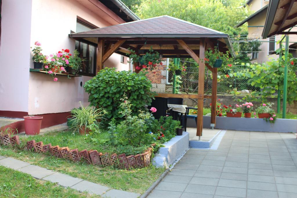 Apartment Zalac Slunj Exterior foto